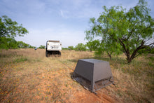 Load image into Gallery viewer, Quail Safe Feeder